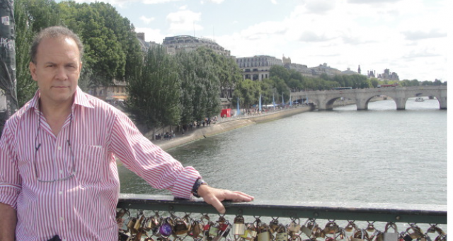 A Primeira Vez que Vi Paris (E Adjacências...) ou As Casas São Navios A Primeira Vez que Vi Paris (E Adjacências...) ou As Casas São Navios
