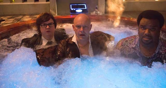 RESENHA CRÍTICA: Hot Tub Time Machine 2 - A Ressaca 2 (Hot Tub Time Machine 2)