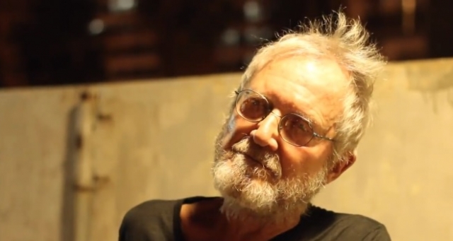 Pelas Ruas de São Paulo, o Intelectual-Mendigo Pelas Ruas de São Paulo, o Intelectual-Mendigo