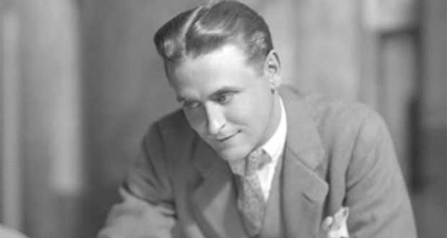 O Autorretrato de Fitzgerald: Irregular mas com Laivos de Genialidade O Autorretrato de Fitzgerald: Irregular mas com Laivos de Genialidade