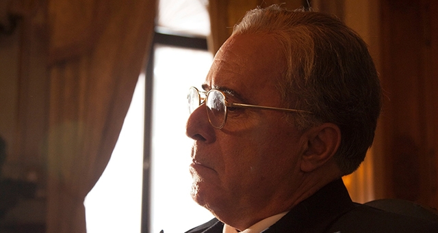 RESENHA: Getúlio RESENHA: Getúlio