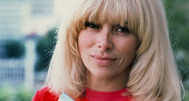 Morre Mais uma Estrela Européia: Mireille Darc Morre Mais uma Estrela Européia: Mireille Darc