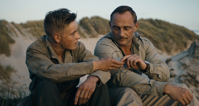 OSCAR 2017: Terra de Minas (Land of Mine/Under Sandet) - RESENHA CRÍTICA OSCAR 2017: Terra de Minas (Land of Mine/Under Sandet) - RESENHA CRÍTICA