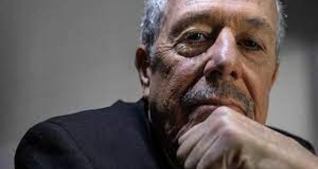 Para Expor o Declinio Intelectual do Cinema Para Expor o Declinio Intelectual do Cinema