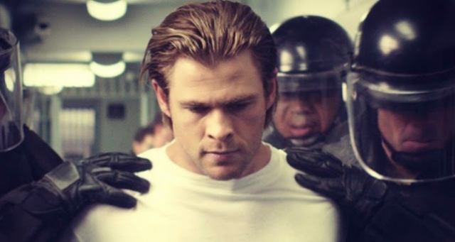 RESENHA CRÍTICA: Hacker (Blackhat) RESENHA CRÍTICA: Hacker (Blackhat)