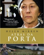 Atrás da Porta